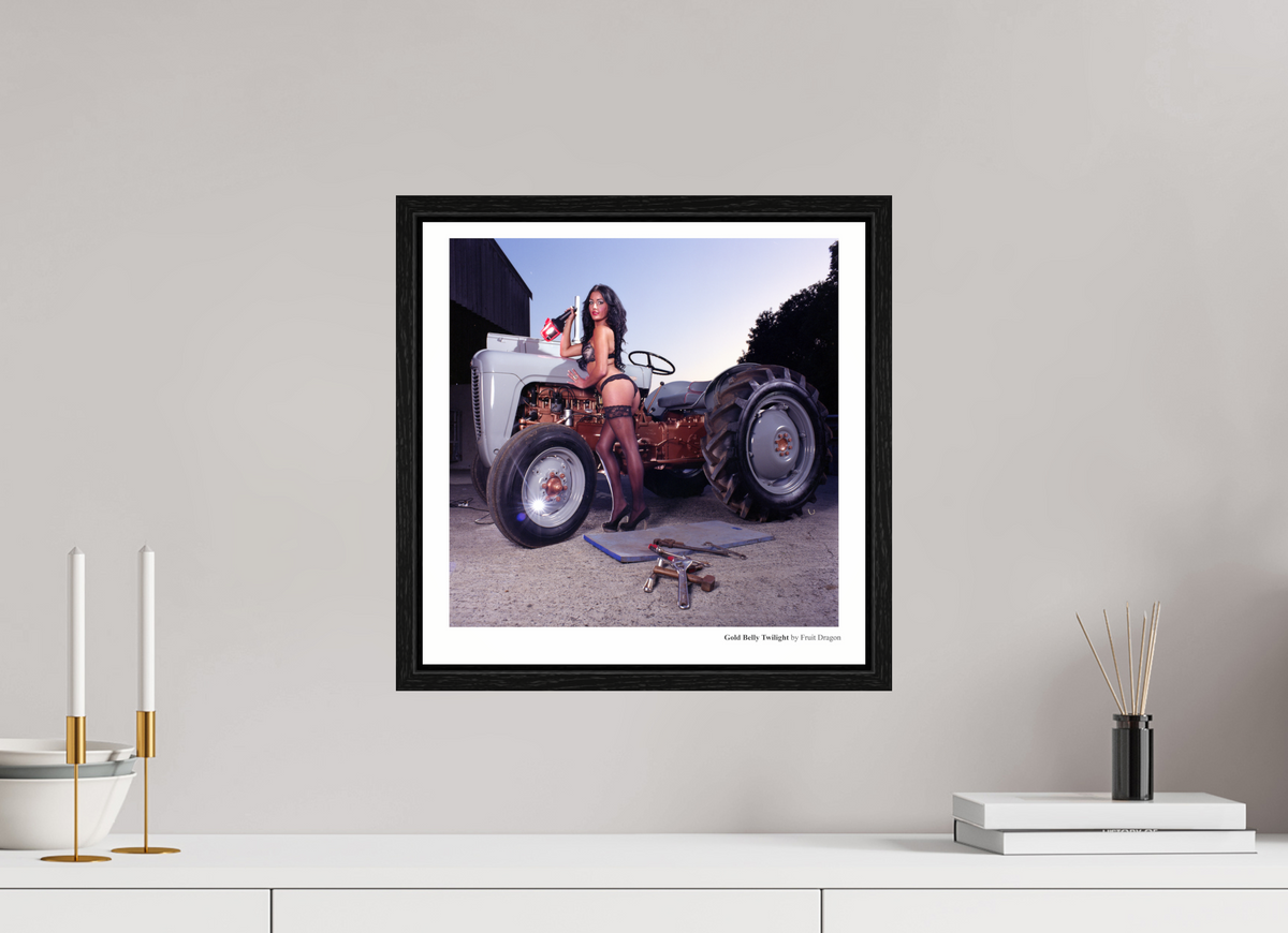 15 x 15″, Floater Frame Gold Belly Twilight